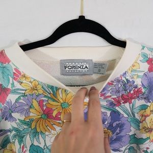 Forenza Sweaters - 80s Vintage Floral Sweatshirt by Forenza Sportwear Forenza Sweaters - 80s Vintage Floral Sweatshirt by Forenza Sportwear